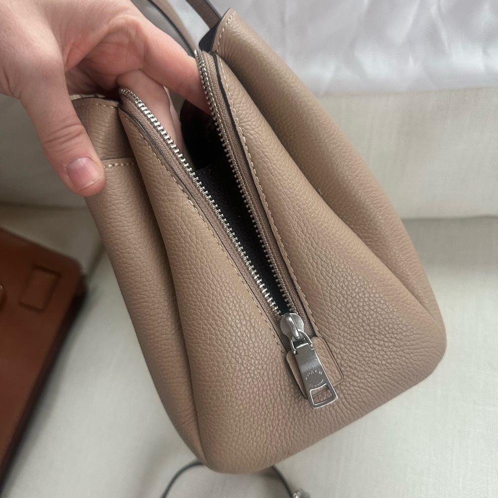 BRAND NEW Coach Pebbled Leather Satchel Tote Taupe Multi Compartment w/ Strap - Picture 12 of 14